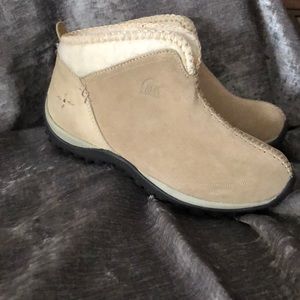 Women’s boots